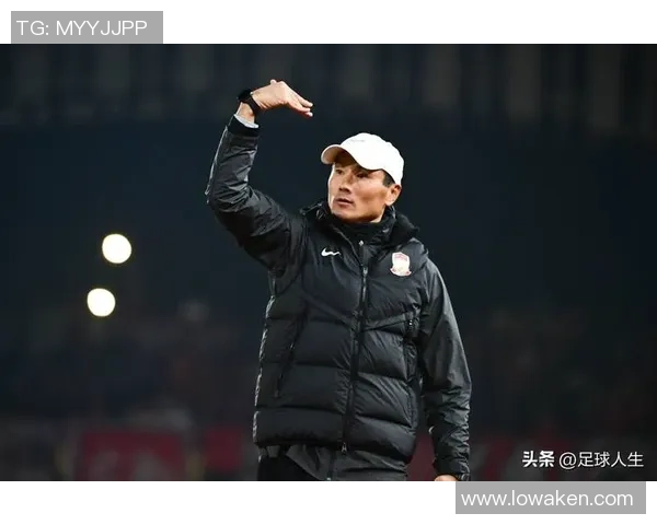 17岁结婚的足球明星背后的故事与人生选择探讨 17岁结婚的足球明星背后的故事与人生选择探讨